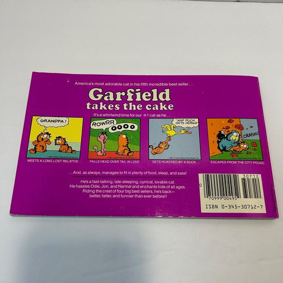 Vintage Garfield & Marmaduke Comic Strip Books Lot of 5 - Picture 11 of 13